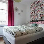 Lägenhet Upland-flair Waldpfad Mit Einzigartigem Berggarten Im Zentrum!