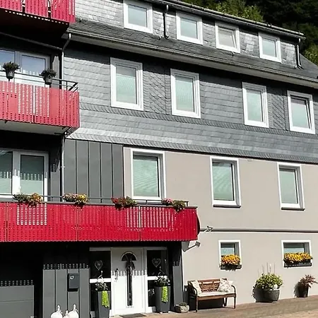 Upland-flair Waldpfad Im Zentrum!