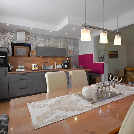 Upland-flair Waldpfad Im Zentrum!