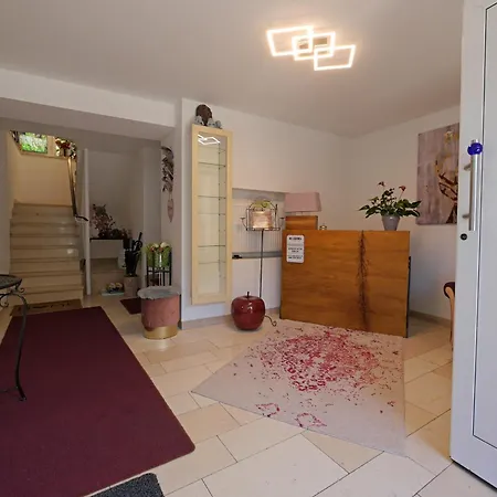 Upland-flair Waldpfad Im Zentrum! *