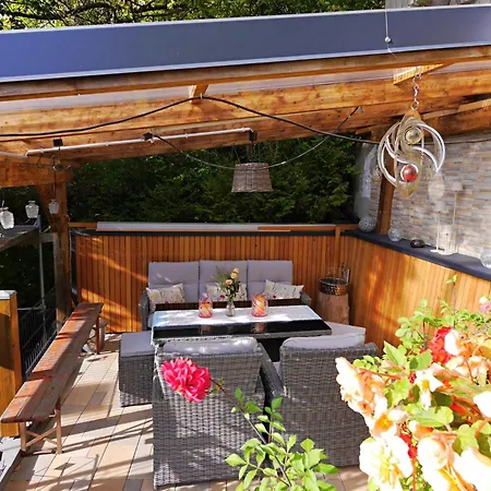 Upland-flair Waldpfad Mit Einzigartigem Berggarten Im Zentrum! * Willingen