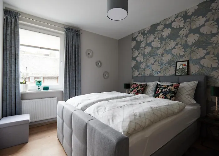 Apartment Upland-flair Waldpfad Mit Einzigartigem Berggarten Im Zentrum!