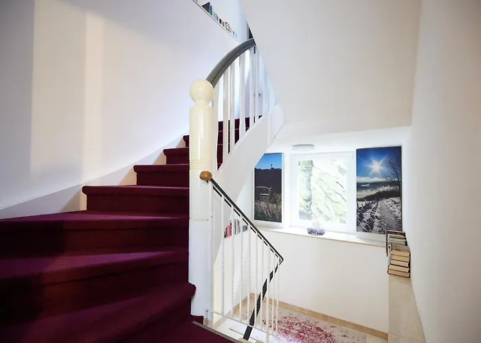 Apartment Upland-flair Waldpfad Mit Einzigartigem Berggarten Im Zentrum! *