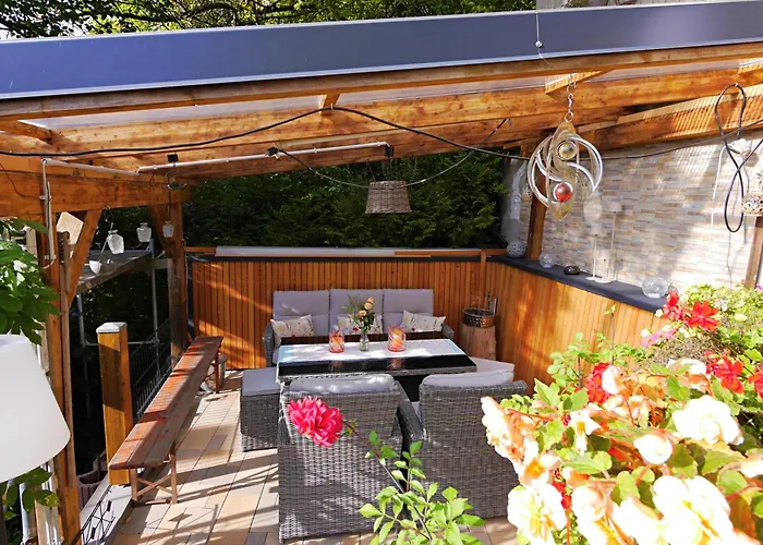 Upland-flair Waldpfad Mit Einzigartigem Berggarten Im Zentrum! * Willingen (Upland)